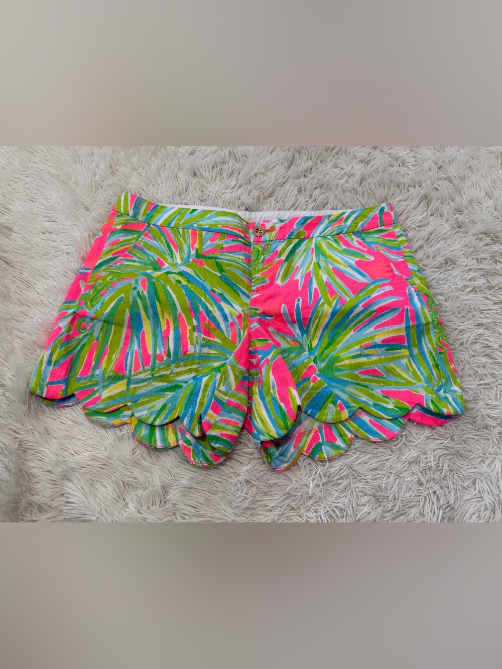 Lilly Pulitzer The Buttercup Shorts - Size 8 - tiki pink royal lime print